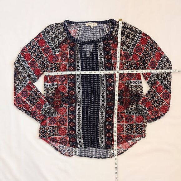 Design Recipe Long Puff Sleeve Keyhole Blouse - Picture 6 of 6